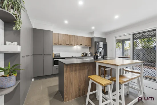 2/33 Lacey Road, Carseldine, Qld 4034