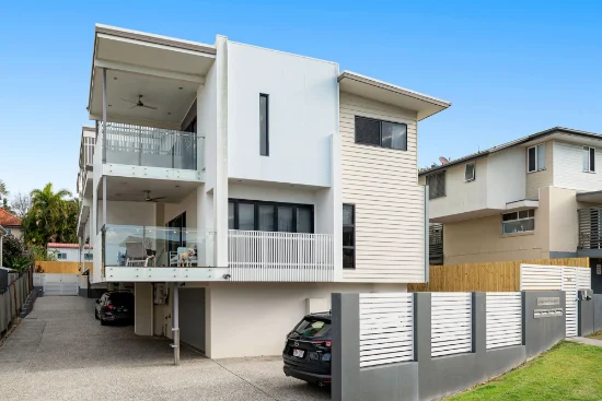 2/34 Waratah Avenue, Carina QLD 4152-Image