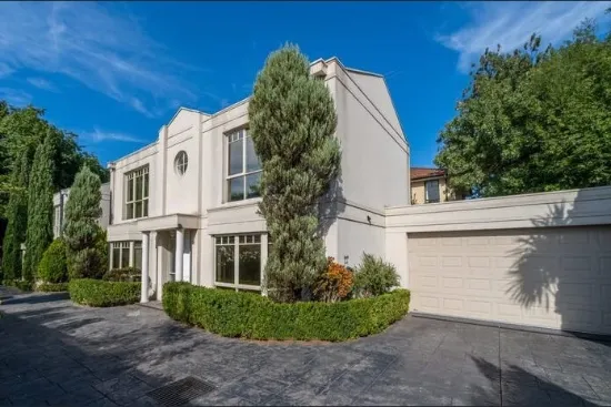 2/38 Kintore Crescent, Box Hill, Vic 3128
