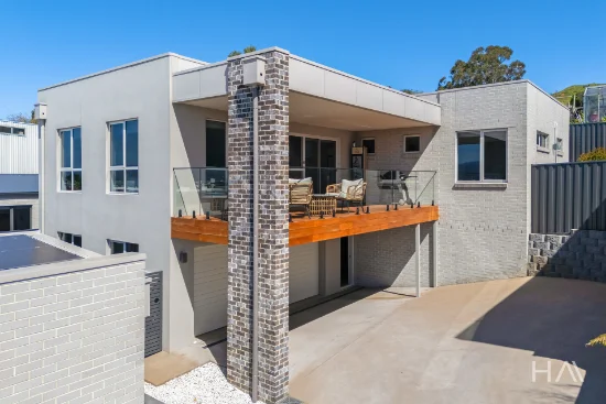 2/4 Hamish Court, Riverside, Tas 7250