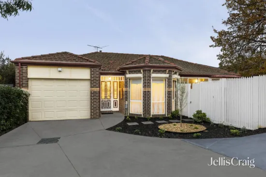2/41 Delmore Crescent, Glen Waverley, Vic 3150