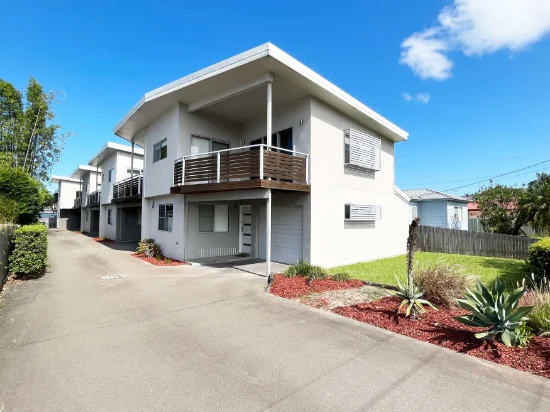 2/42 Azalea Avenue, Coffs Harbour, NSW 2450