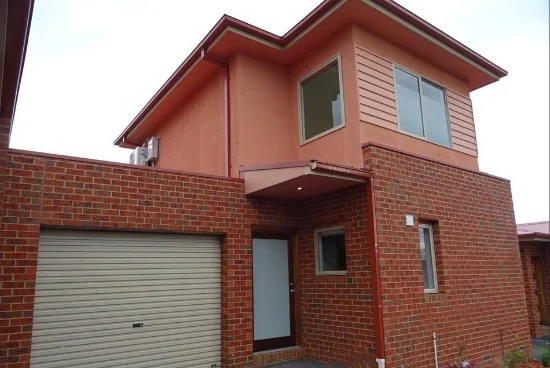 2/42 King George Parade, Dandenong, Vic 3175