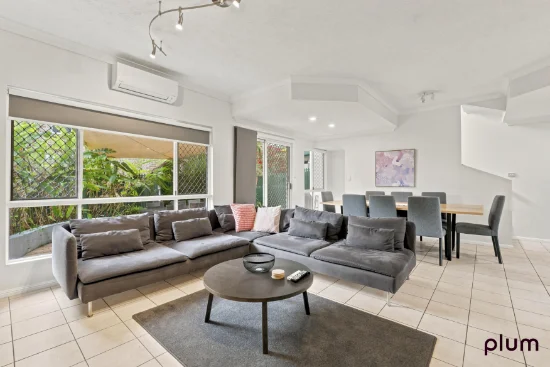 2/46 Ellerslie Cresent, Taringa, Qld 4068 - For Rent