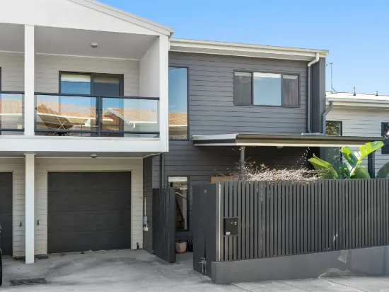 2/47 Goodwin terrace, Moorooka, Qld 4105
