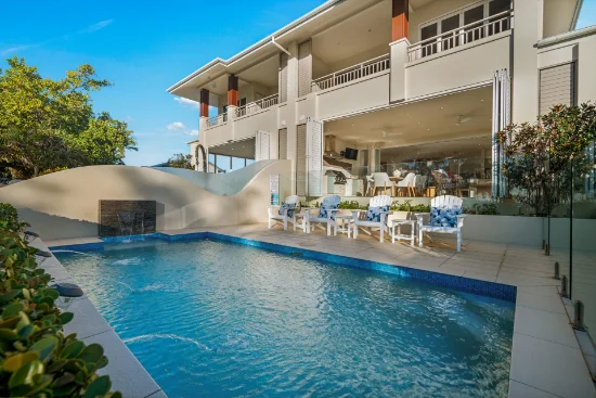 2/50 Kennedy Esplanade, South Mission Beach, Qld 4852