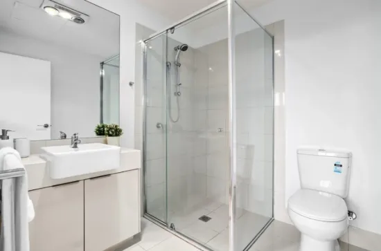 2/5036 Emerald Island Drive, Carrara, Qld 4211-Image