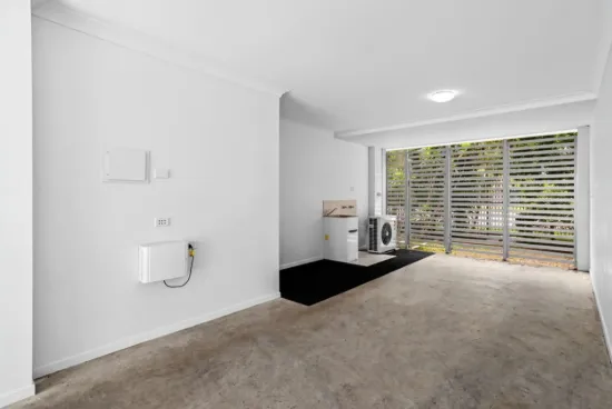 2/5036 Emerald Island Drive, Carrara, Qld 4211-Image