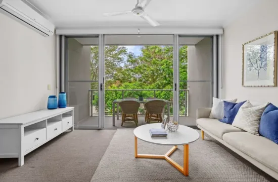2/5036 Emerald Island Drive, Carrara, Qld 4211-Image