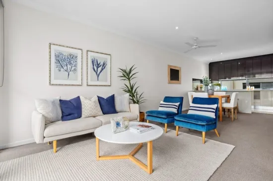 2/5036 Emerald Island Drive, Carrara, Qld 4211-Image