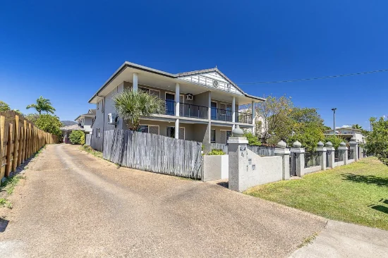 2/54 Albury St, Pimlico, Qld 4812