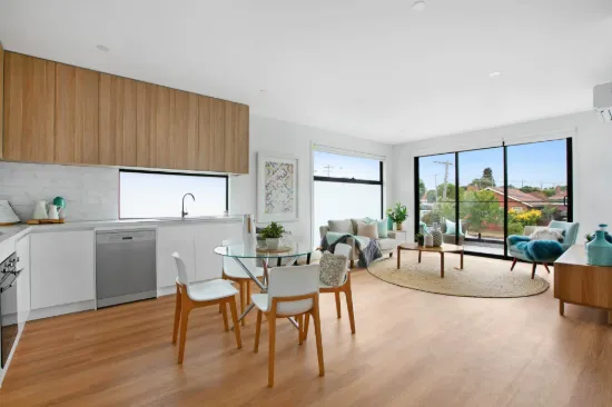 2/57 Jensen Road, Preston, Vic 3072