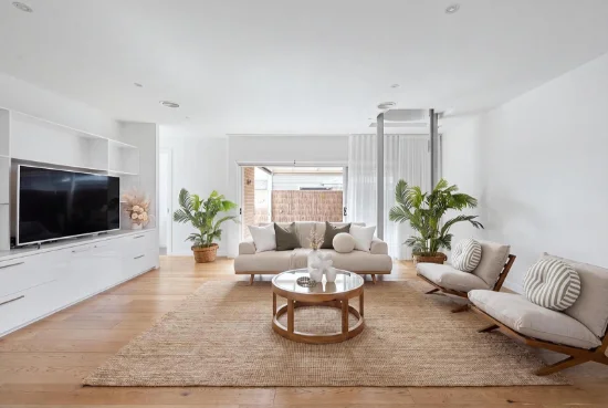 2/6 Beatty Parade, Mornington, Vic 3931