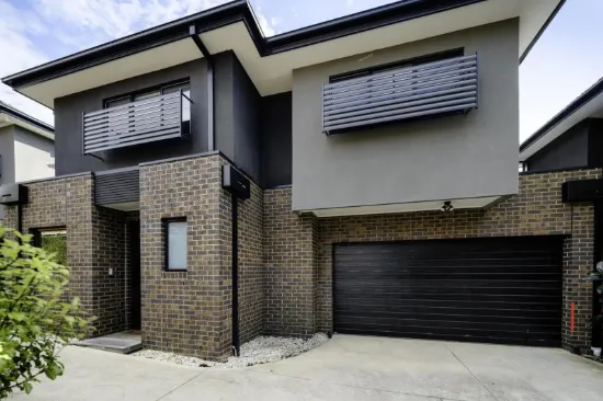 2/6 Thackeray Road, Reservoir, Vic 3073