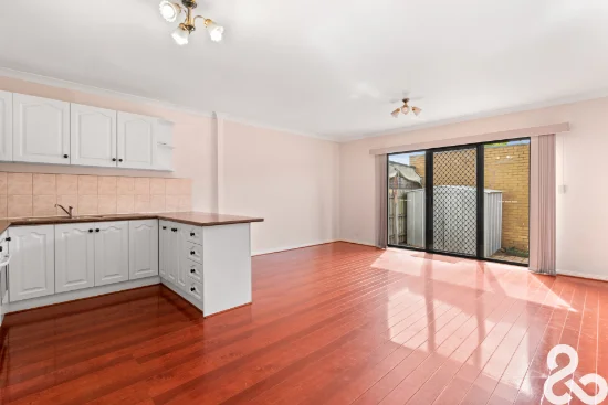 2/64 Broadhurst Avenue, Reservoir, Vic 3073