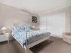 2/64 Long Valley Way, Doncaster East, Vic 3109-Image