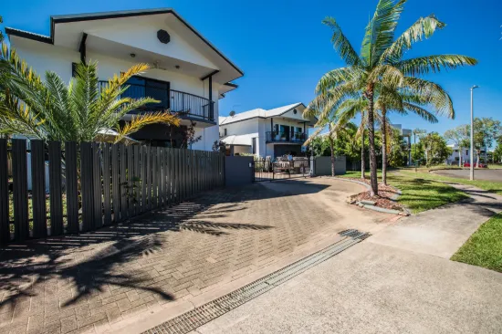 2/66 Stoddart Drive, Bayview, NT 0820