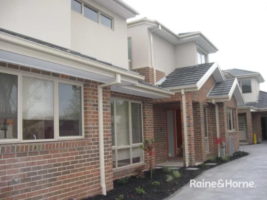 2/7 Colonsay Road, Springvale, Vic 3171
