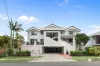 2/71 Miles Street, Hawthorne, Qld 4171
