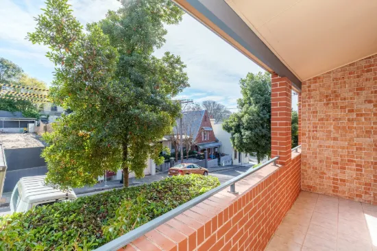2/76 Kellick Street, Waterloo, NSW 2017