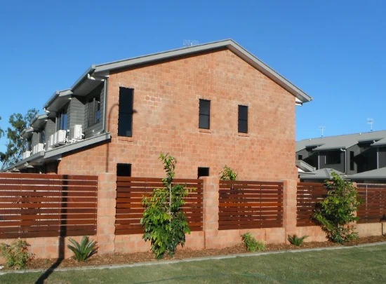 2/8-10  LAMBERT Drive, Moranbah, Qld 4744 - For Rent
