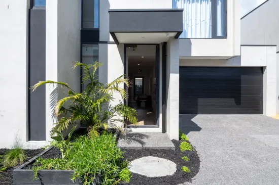 2/8 Frank Street, Safety Beach, Vic 3936