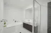 2/8 Rise Circuit, Pacific Pines, Qld 4211-Image