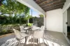 2/82 Clarence Road, Indooroopilly, Qld 4068-Image