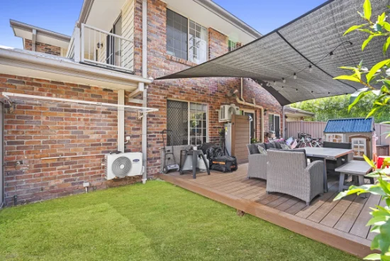 2/9 Railway Street, Mudgeeraba, Qld 4213 - For Rent