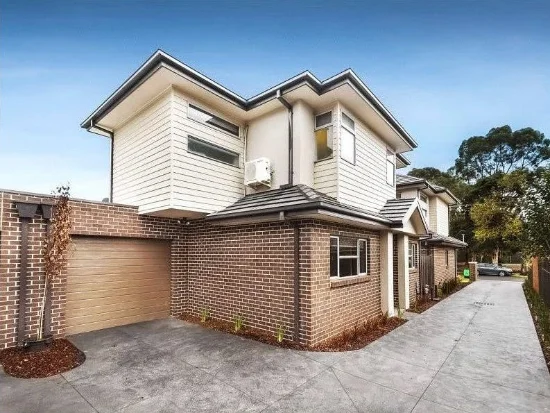 2/93 Mascoma Street, Strathmore, Vic 3041