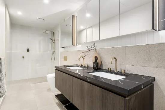 2/95 Beach Road, Mentone, Vic 3194-Image