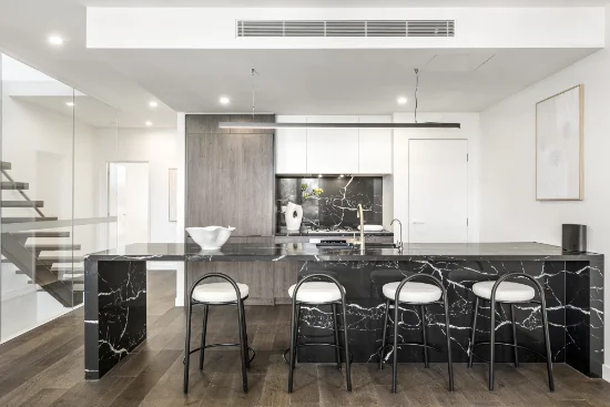 2/95 Beach Road, Mentone, Vic 3194-Image