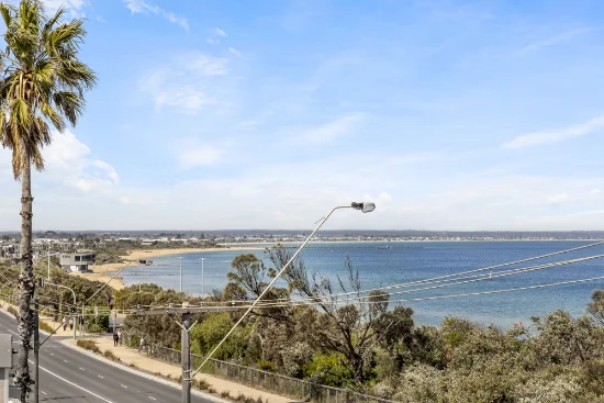 2/95 Beach Road, Mentone, Vic 3194-Image