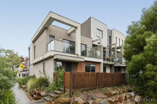 2 English Close, Mooroolbark, Vic 3138