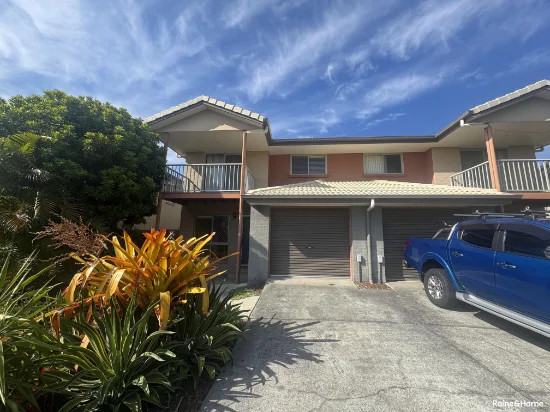 2 Meadowbrook Drive, Meadowbrook, Qld 4131