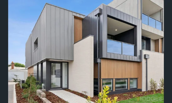 2 Metropol Lane, Geelong West, Vic 3218