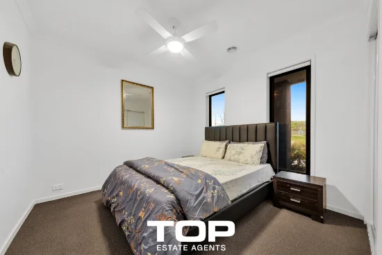 2 Talmalmo Lane, Clyde North, Vic 3978-Image