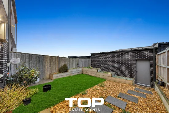 2 Talmalmo Lane, Clyde North, Vic 3978-Image