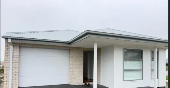 2 Tuition Drive, Clyde North, Vic 3978