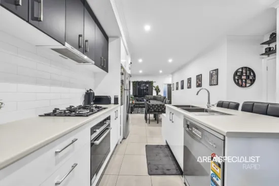2 Zebra Way, Cranbourne West, Vic 3977