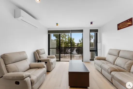 20/15 Cynthea teague Crescent, Greenway, ACT 2900