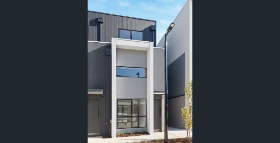 21 Casalingo Bvd, Mill Park, Vic 3082