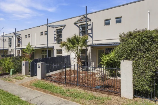 216 Anthony Rolfe Avenue, Gungahlin, ACT 2912