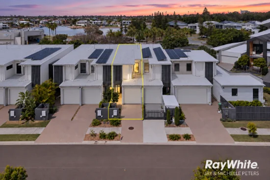 22 Cardinal Crescent, Newport, Qld 4020