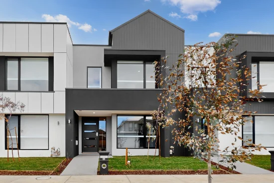 22 Cordata Road, Point Cook, Vic 3030 - For Rent