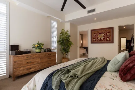2249 Glengallon Way, Hope Island, Qld 4212-Image