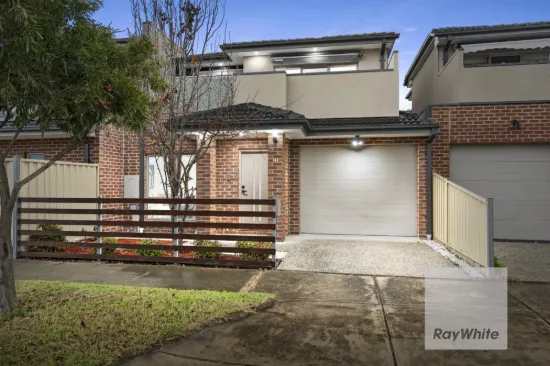 23 Emu Parade, Jacana, Vic 3047