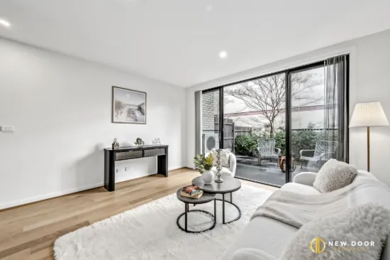24/135 Easty Street, Phillip, ACT 2606