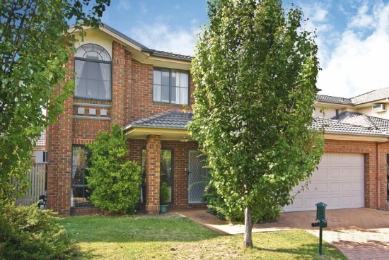 24 Illowra Walk, Blackburn South, Vic 3130 - For Rent