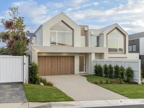 24 Ti-Tree Grove, Mornington, Vic 3931